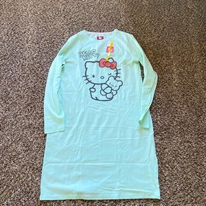 Hello Kitty lounge/sleep wear